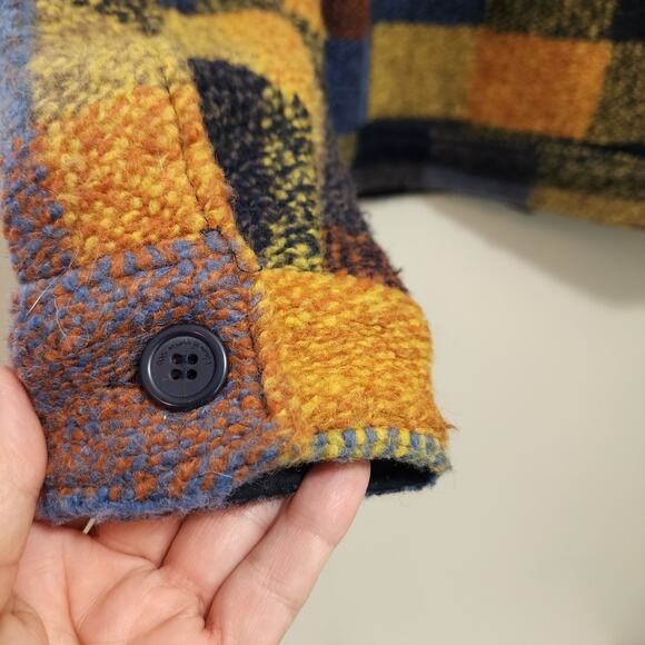 House of Harlow 1960 wool blend plaid cropped button front shacket woman's sz XS - Picture 8 of 8